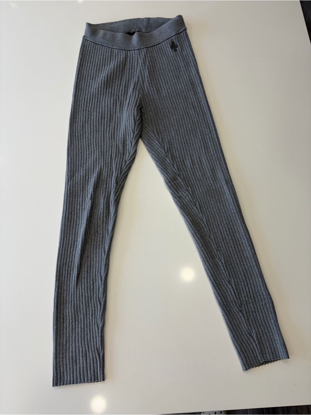 OVO Womenβs Gray Ribbed Leggings with Subtle Logo